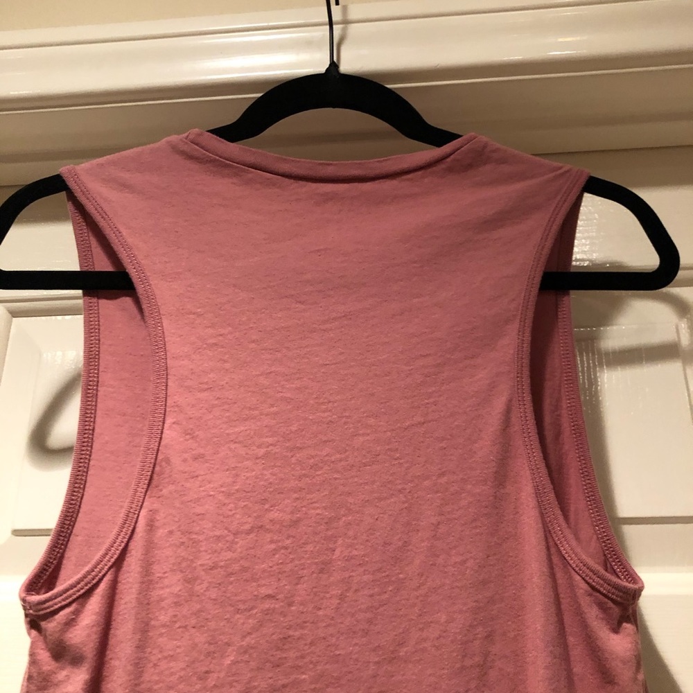 Muscle Tank - Picture 3 of 4